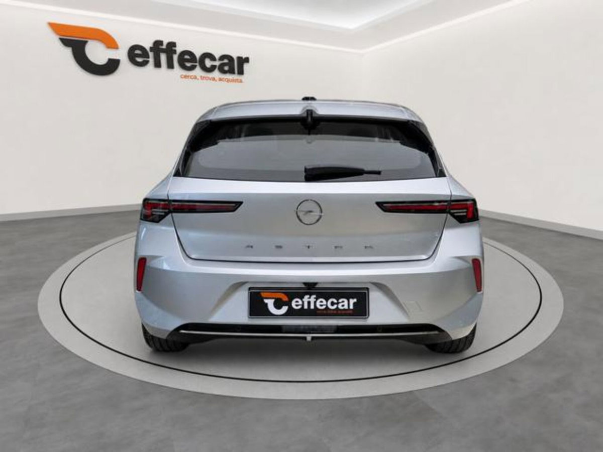 Opel Astra 1.5 Turbo Diesel 130 CV Elegance (5)