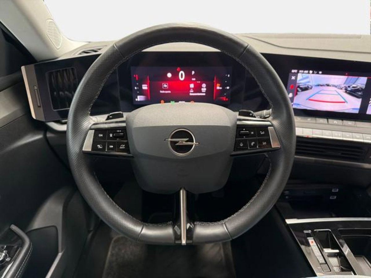 Opel Astra 1.5 Turbo Diesel 130 CV Elegance (8)