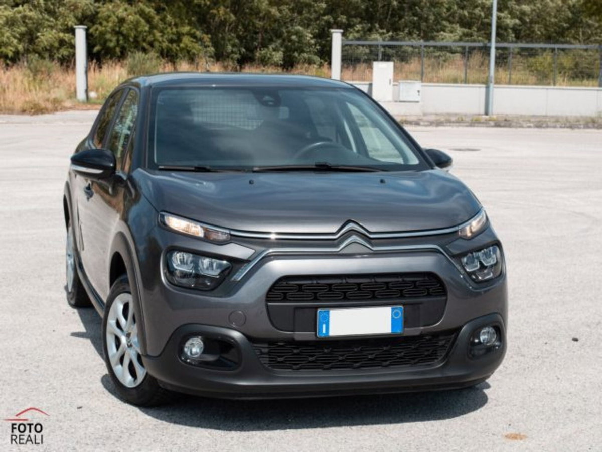 Citroen C3 BlueHDi 100 S&S Van Feel (16)