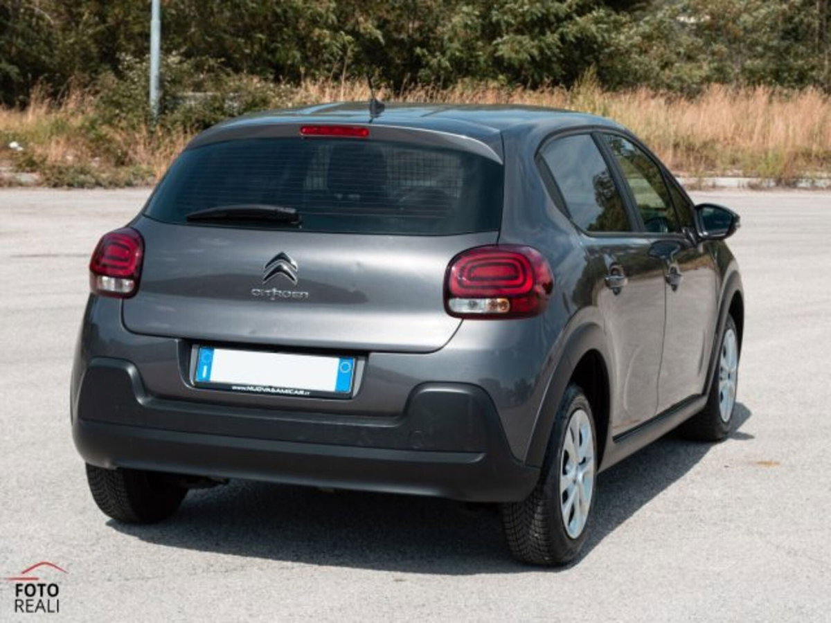 Citroen C3 BlueHDi 100 S&S Van Feel (18)