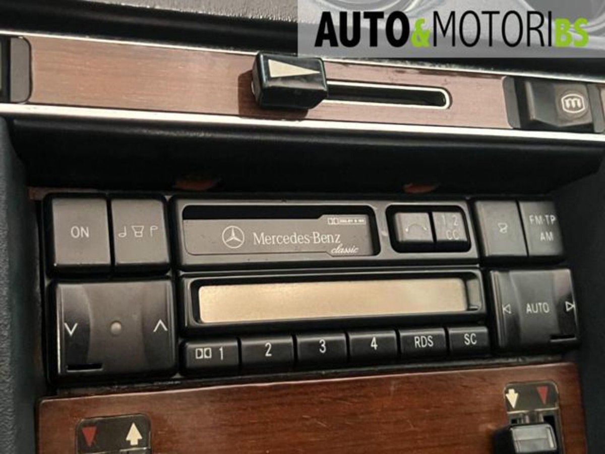 Mercedes-Benz 380 Cabrio 380 SL Roadster (16)