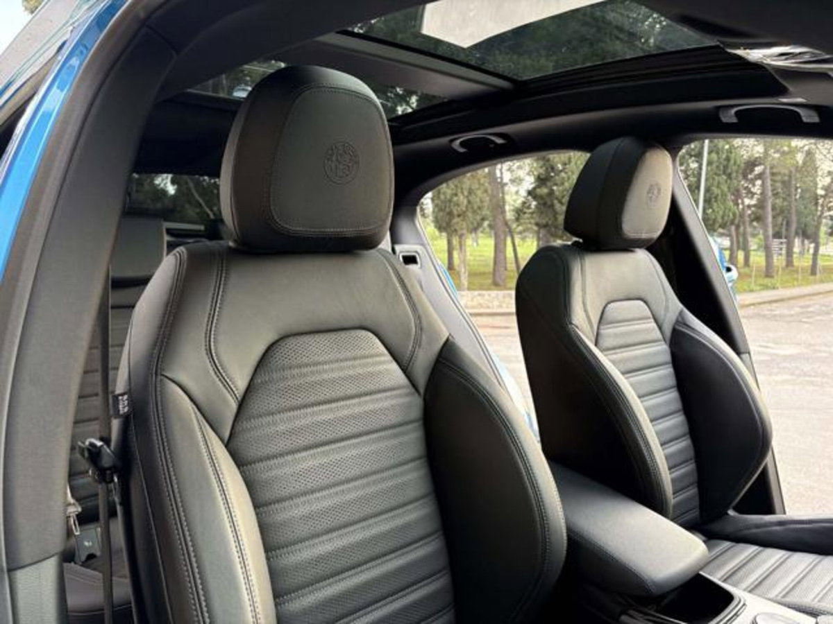 Alfa Romeo Stelvio Stelvio 2.0 Turbo 280 CV AT8 Q4 Veloce (12)