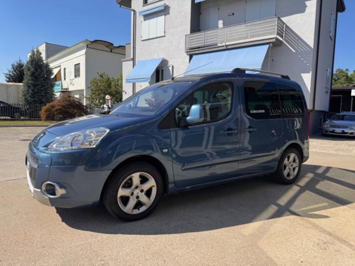 Peugeot Partner 1.6 HDi 115CV Family (6)
