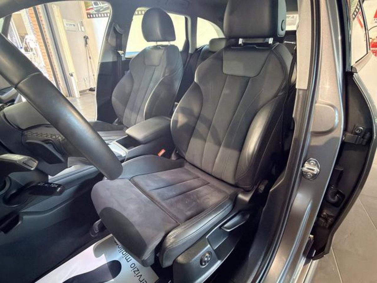 Audi A4 Allroad Allroad 40 2.0 tdi mhev Business Evolution quattro 204cv s-tronic (18)