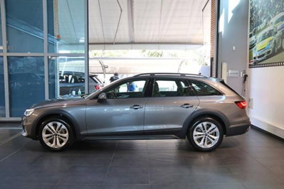 Audi A4 Allroad Allroad 40 2.0 tdi mhev Business Evolution quattro 204cv s-tronic (3)