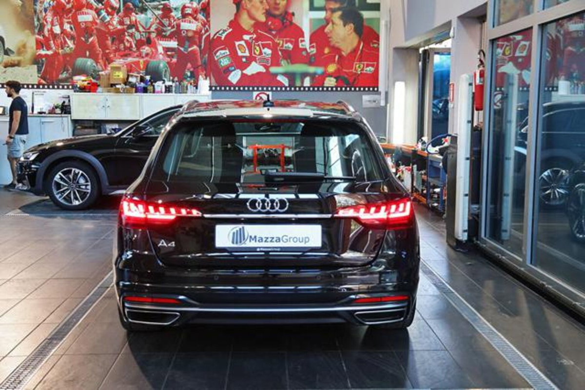 Audi A4 Avant 35 2.0 tdi mhev Business Advanced 163cv s-tronic (4)