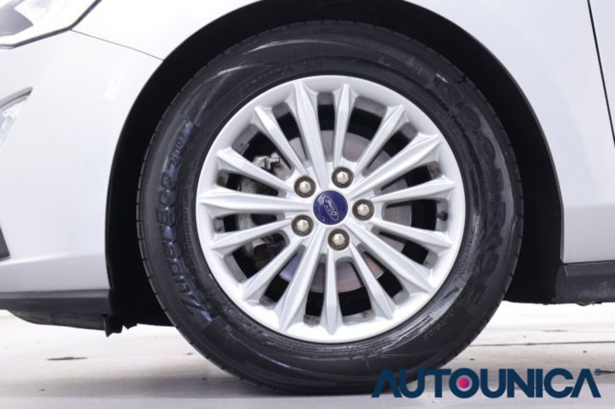 Ford Focus 1.5 EcoBlue 120 CV 5p. Titanium (13)