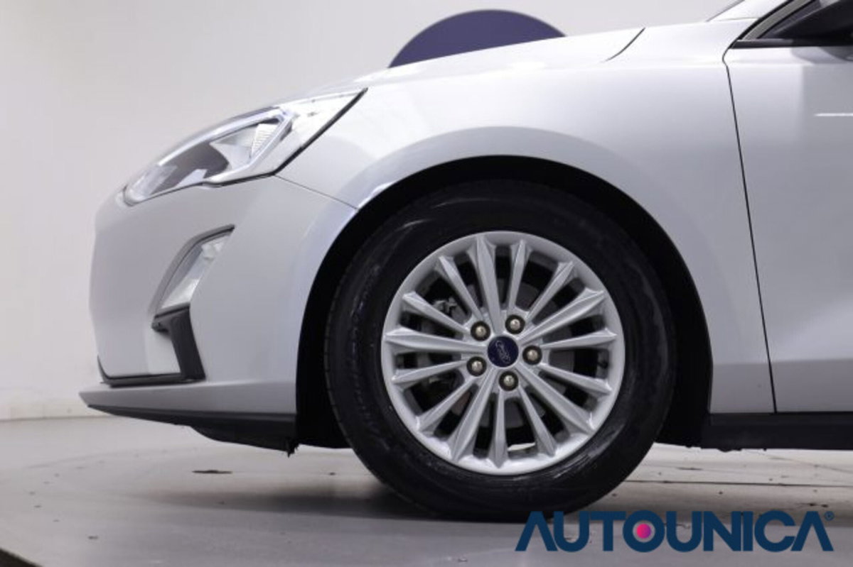 Ford Focus 1.5 EcoBlue 120 CV 5p. Titanium (17)