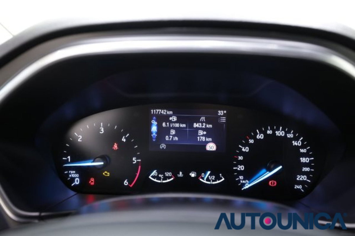 Ford Focus 1.5 EcoBlue 120 CV 5p. Titanium (8)