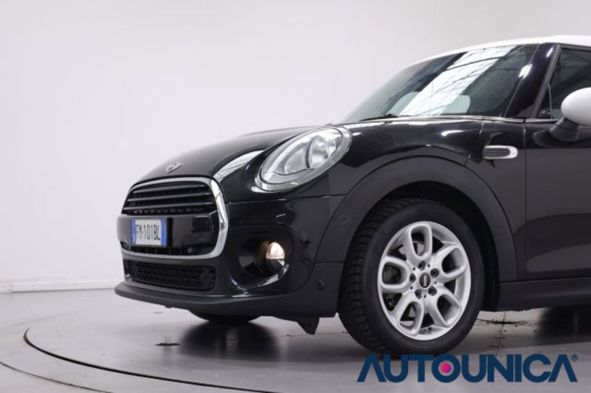 MINI Mini 1.5 Cooper Boost 5 porte (11)