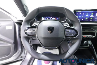 Peugeot 2008 50 kWh Allure (7)