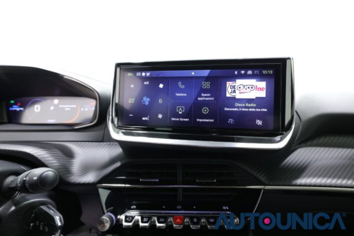 Peugeot 2008 50 kWh Allure (9)