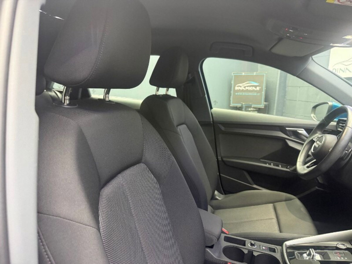 Audi A3 Sportback 35 TFSI S tronic Business Advanced (12)