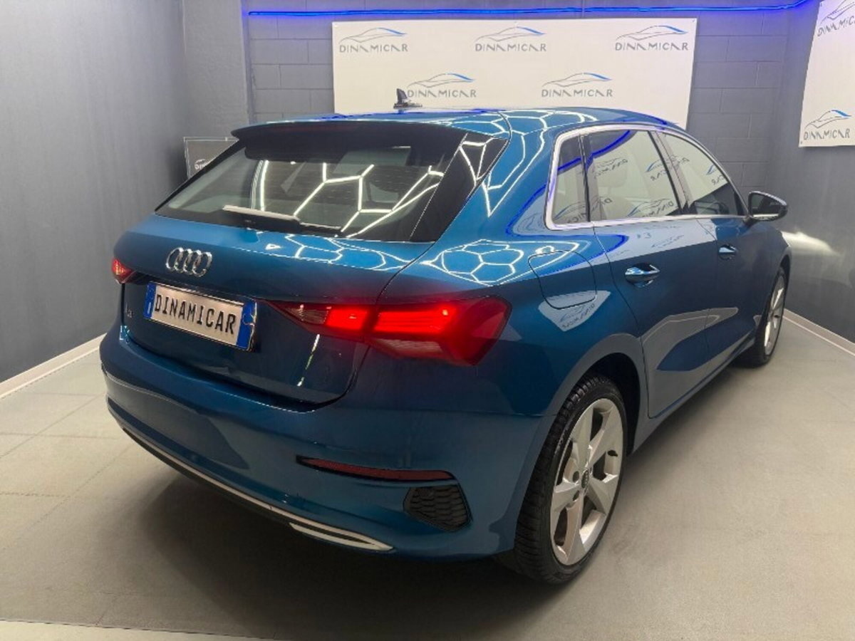 Audi A3 Sportback 35 TFSI S tronic Business Advanced (2)