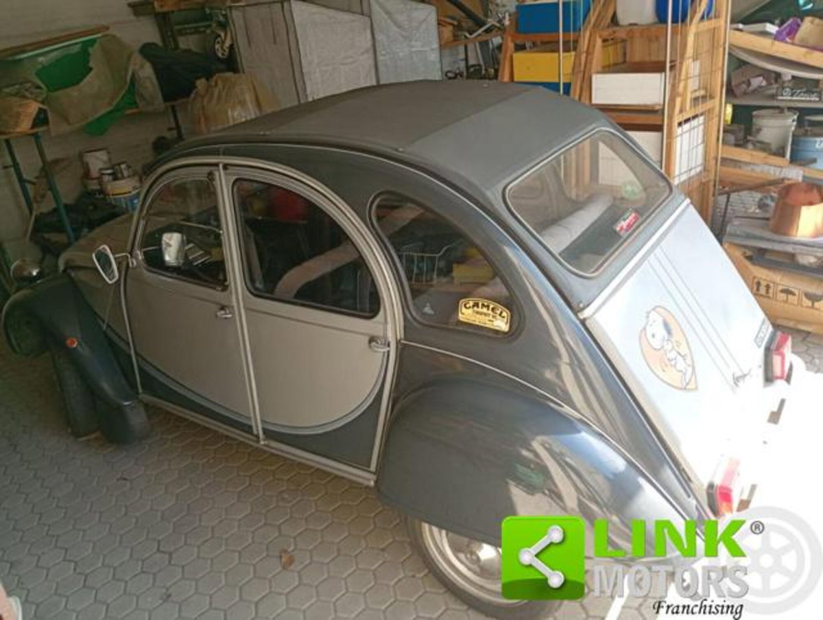 Citroen 2CV 6 Charleston (10)