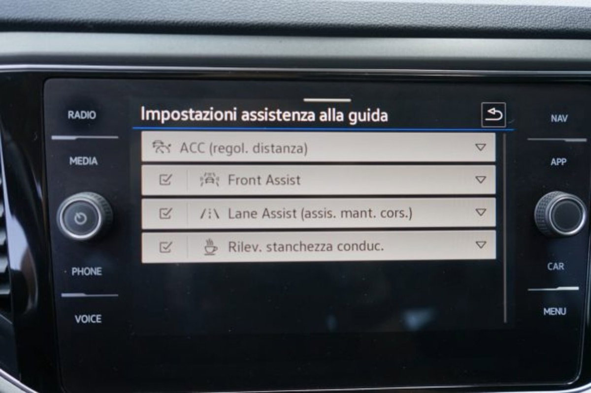 Volkswagen T-Roc 1.0 TSI Style BlueMotion Technology (10)