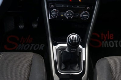 Volkswagen T-Roc 1.0 TSI Style BlueMotion Technology (17)