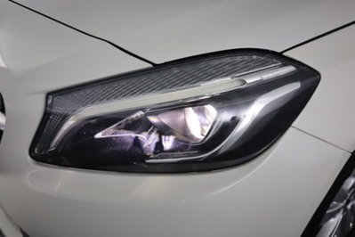 Mercedes-Benz Classe A 180 d Automatic Sport (8)