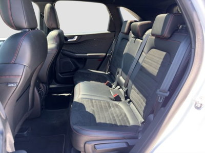 Ford Kuga 1.5 EcoBlue 120 CV 2WD ST-Line (11)