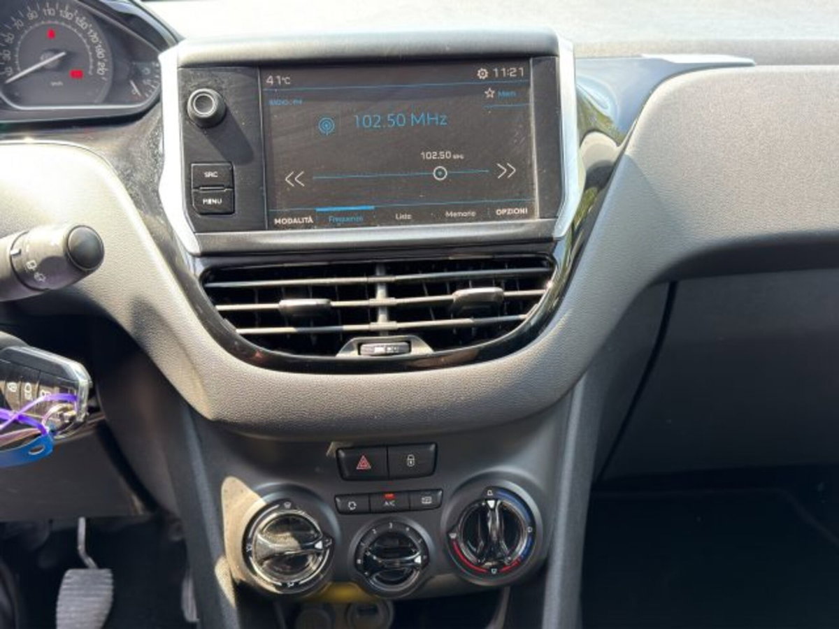 Peugeot 208 82 Stop&Start 5 porte Allure (17)