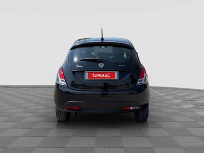 Lancia Ypsilon 1.0 FireFly 5 porte S&S Hybrid Gold Plus (4)
