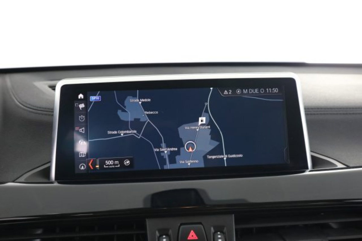 BMW X1 sDrive16d xLine Plus (11)
