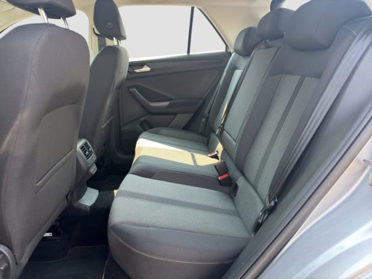 Volkswagen T-Roc 2.0 tdi Life 115cv (11)
