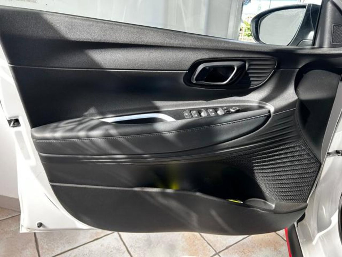 Hyundai i20 1.6 T-GDI MT N-Performance (9)