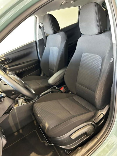 Hyundai i20 1.0 T-GDI 48V iMT ConnectLine (7)