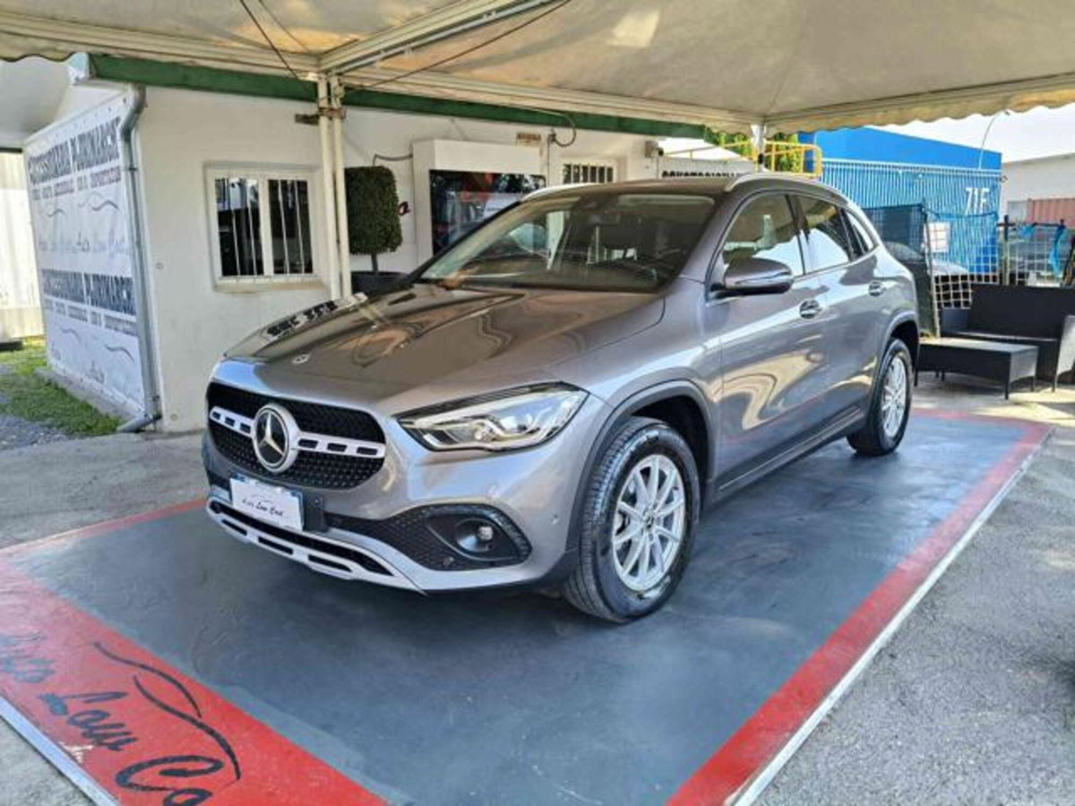 Mercedes-Benz GLA SUV 200 d Automatic Business