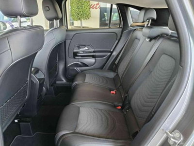 Mercedes-Benz GLA SUV 200 d Automatic Business (10)