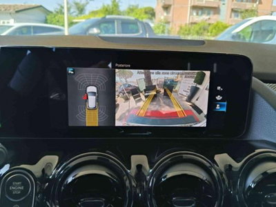 Mercedes-Benz GLA SUV 200 d Automatic Business (11)