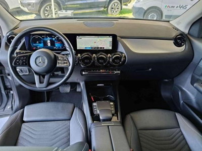 Mercedes-Benz GLA SUV 200 d Automatic Business (7)