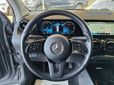 Mercedes-Benz GLA SUV 200 d Automatic Business (9)