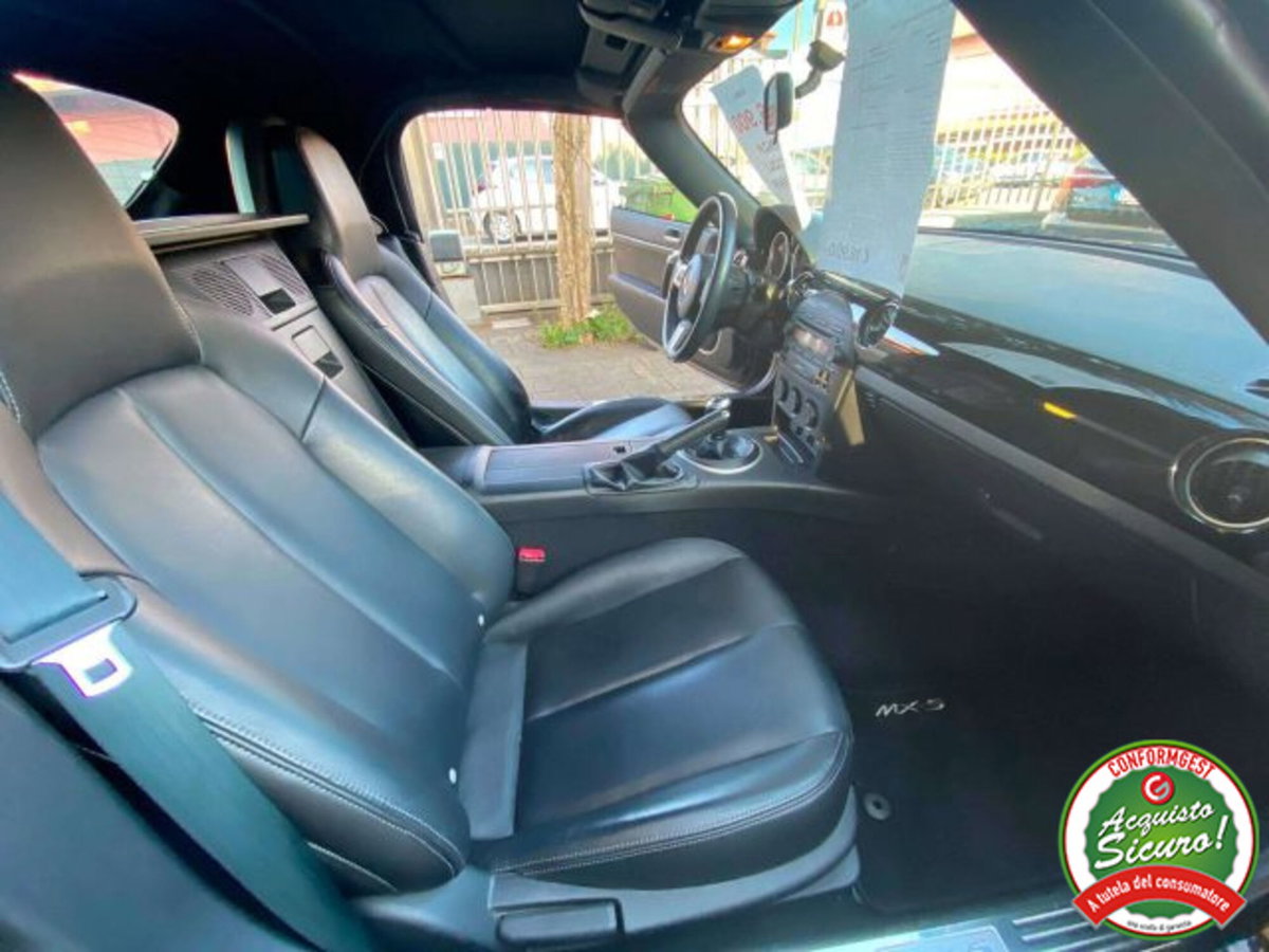 Mazda MX-5 Roadster 2.0L 16V Wind (14)