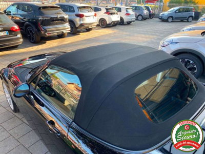 Mazda MX-5 Roadster 2.0L 16V Wind (7)
