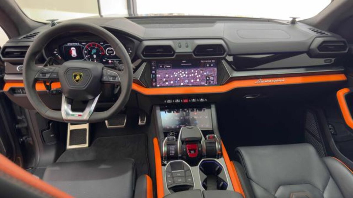 Lamborghini Urus 4.0 V8 phev SE auto (10)