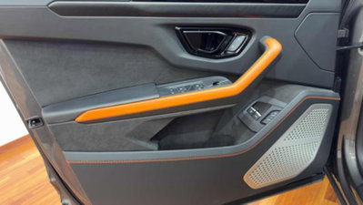 Lamborghini Urus 4.0 V8 phev SE auto (14)