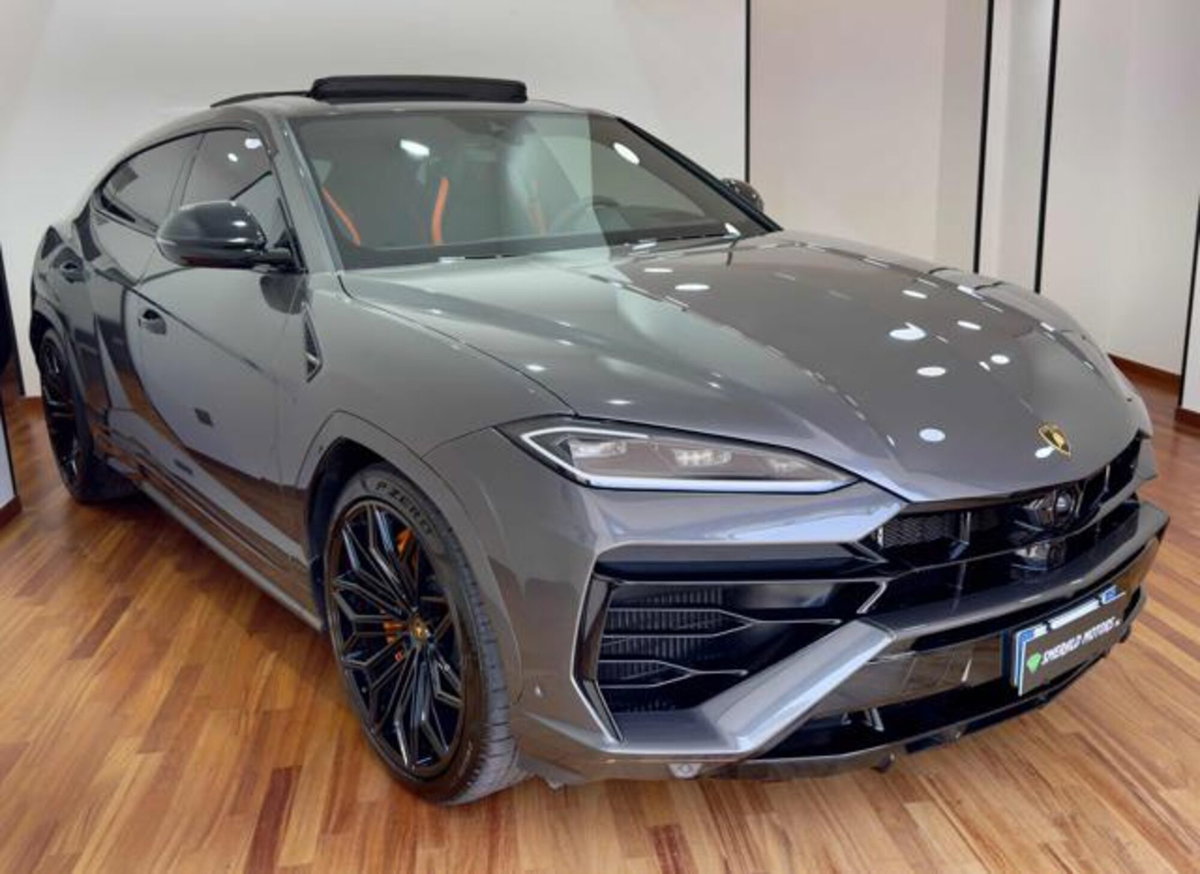 Lamborghini Urus 4.0 V8 phev SE auto (17)
