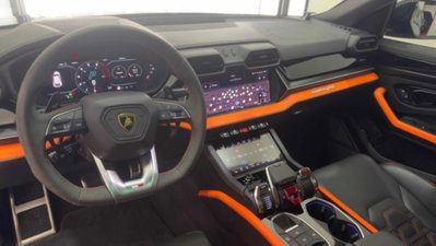 Lamborghini Urus 4.0 V8 phev SE auto (9)