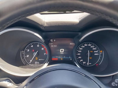 Alfa Romeo Stelvio Stelvio 2.0 Turbo 280 CV AT8 Q4 Ti (9)