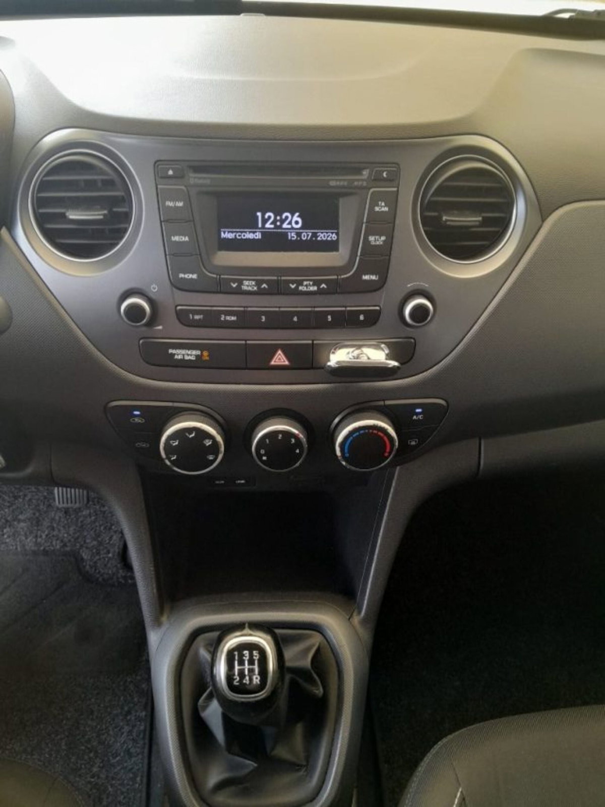 Hyundai i10 1.0 MPI Prime (12)