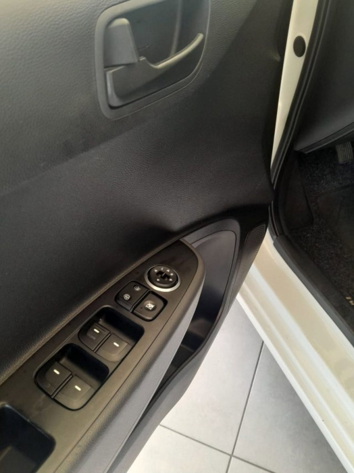 Hyundai i10 1.0 MPI Prime (14)