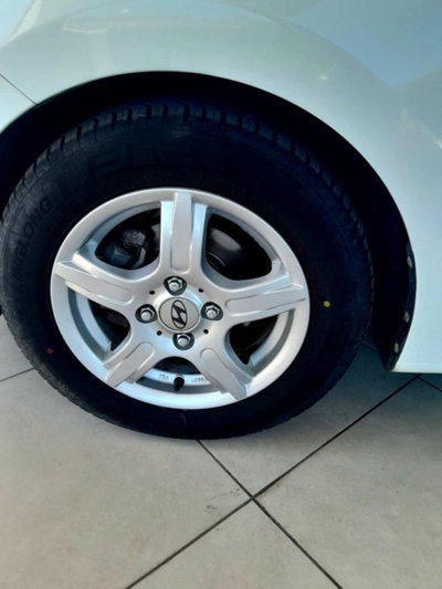 Hyundai i10 1.0 MPI Prime (16)