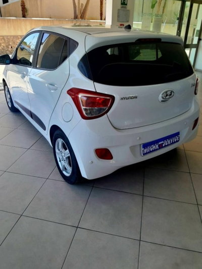 Hyundai i10 1.0 MPI Prime (7)