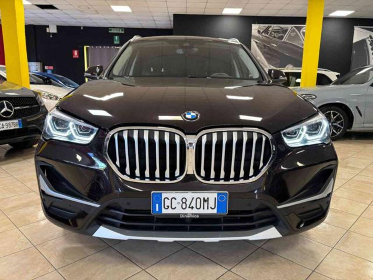 BMW X1 sDrive18d xLine Plus (9)