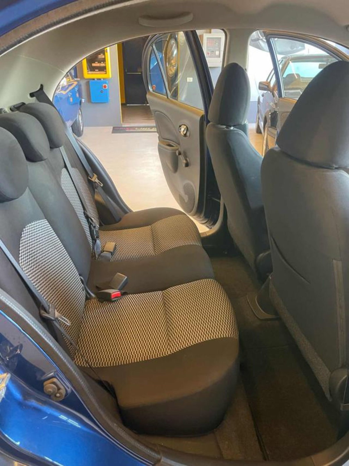 Nissan Micra 1.2 12V 5 porte Acenta (9)