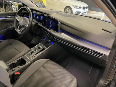Volkswagen Golf Variant 2.0 TDI 150 CV DSG SCR 4Motion R-Line (15)