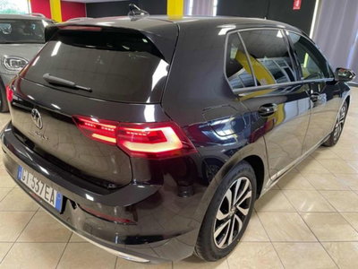 Volkswagen Golf Variant 2.0 TDI 150 CV DSG SCR 4Motion R-Line (16)