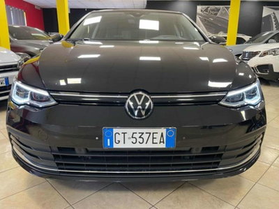 Volkswagen Golf Variant 2.0 TDI 150 CV DSG SCR 4Motion R-Line (2)